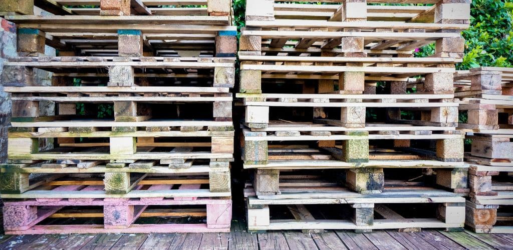 Fabriquer un meuble en palette : Guide complet et idées inspirantes